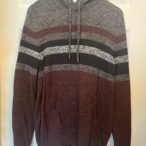 Men's hooded sweater